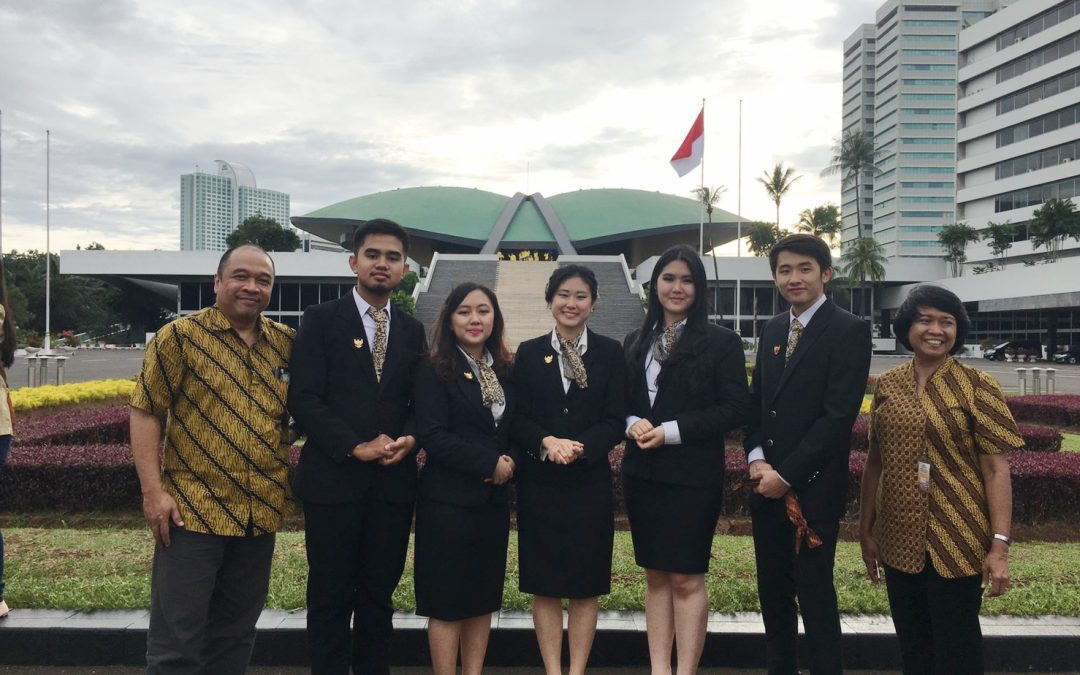 Unpar Meraih Juara Harapan I Lomba Constitutional Drafting MPR