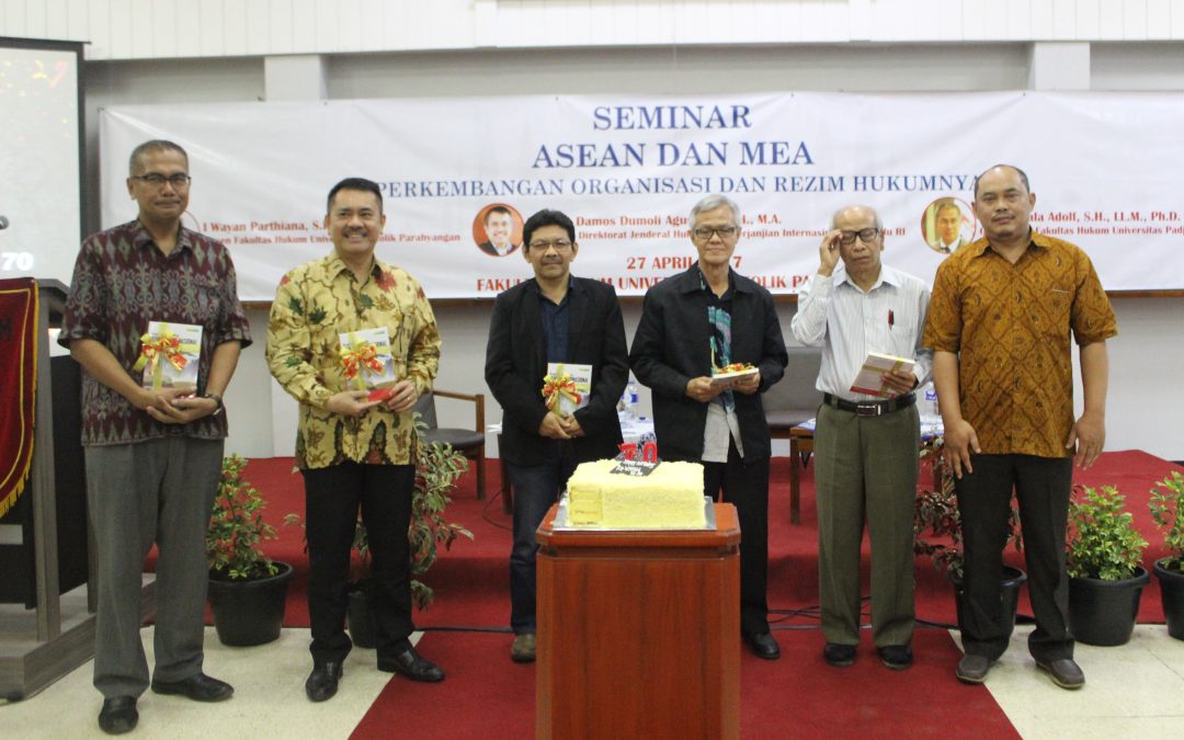 Peluncuran Buku “Kapita Selekta Hukum Internasional” dalam rangka merayakan ulang tahun ke 70 Bapak I Wayan Parthiana, S.H., M.H.