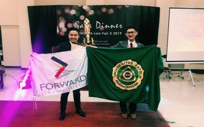 Forward 198 Fakultas Hukum UNPAR meraih Juara I kompetisi Legal Opinion