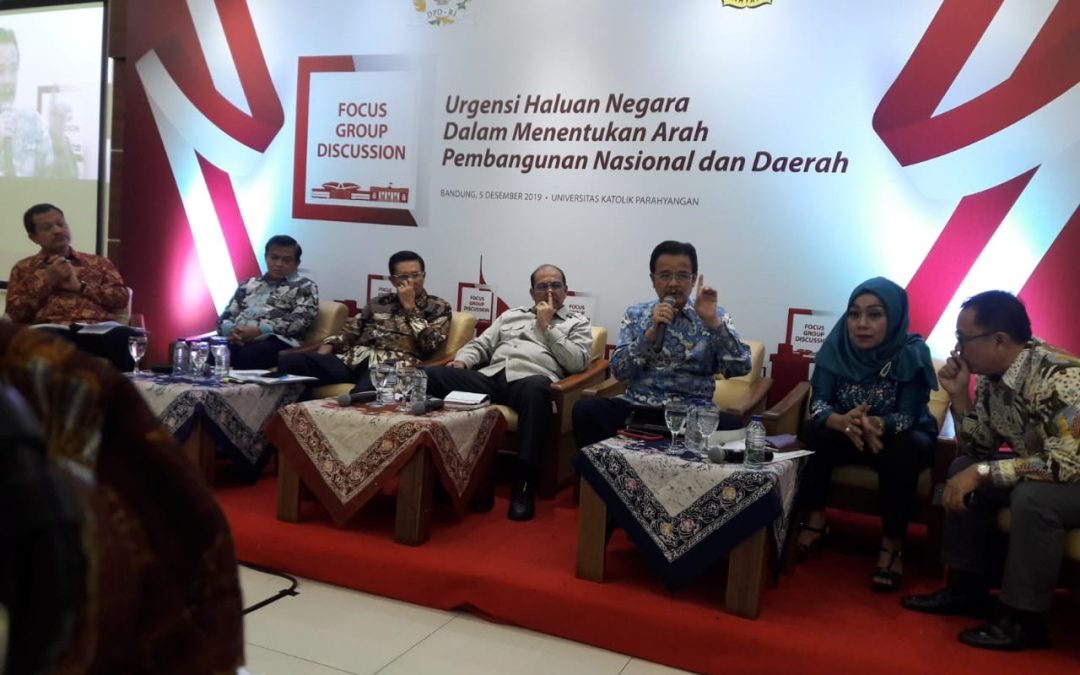FH UNPAR Bekerja Sama Dengan Berita Satu Media Holding Dan Dewan Perwakilan Daerah RI Menyelenggarakan FGD Urgensi Haluan Negara Dalam Menentukan Arah Pembangunan Nasional Dan Daerah